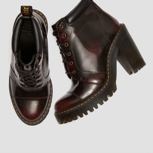 Dr. Martens | Shoes | Solddr Martens 